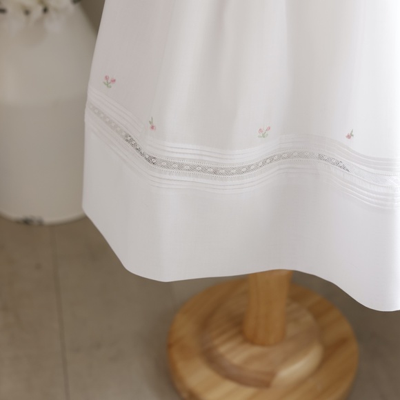 Reserved- White Heirloom Dress Floral Bullions Feltman Brothers Embroidery NWT - Picture 3 of 9